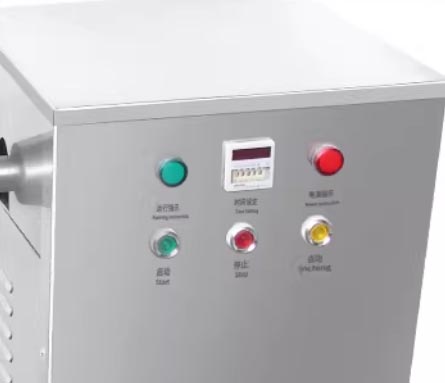 V型雙臂混合機 V-shaped double-arm mixer